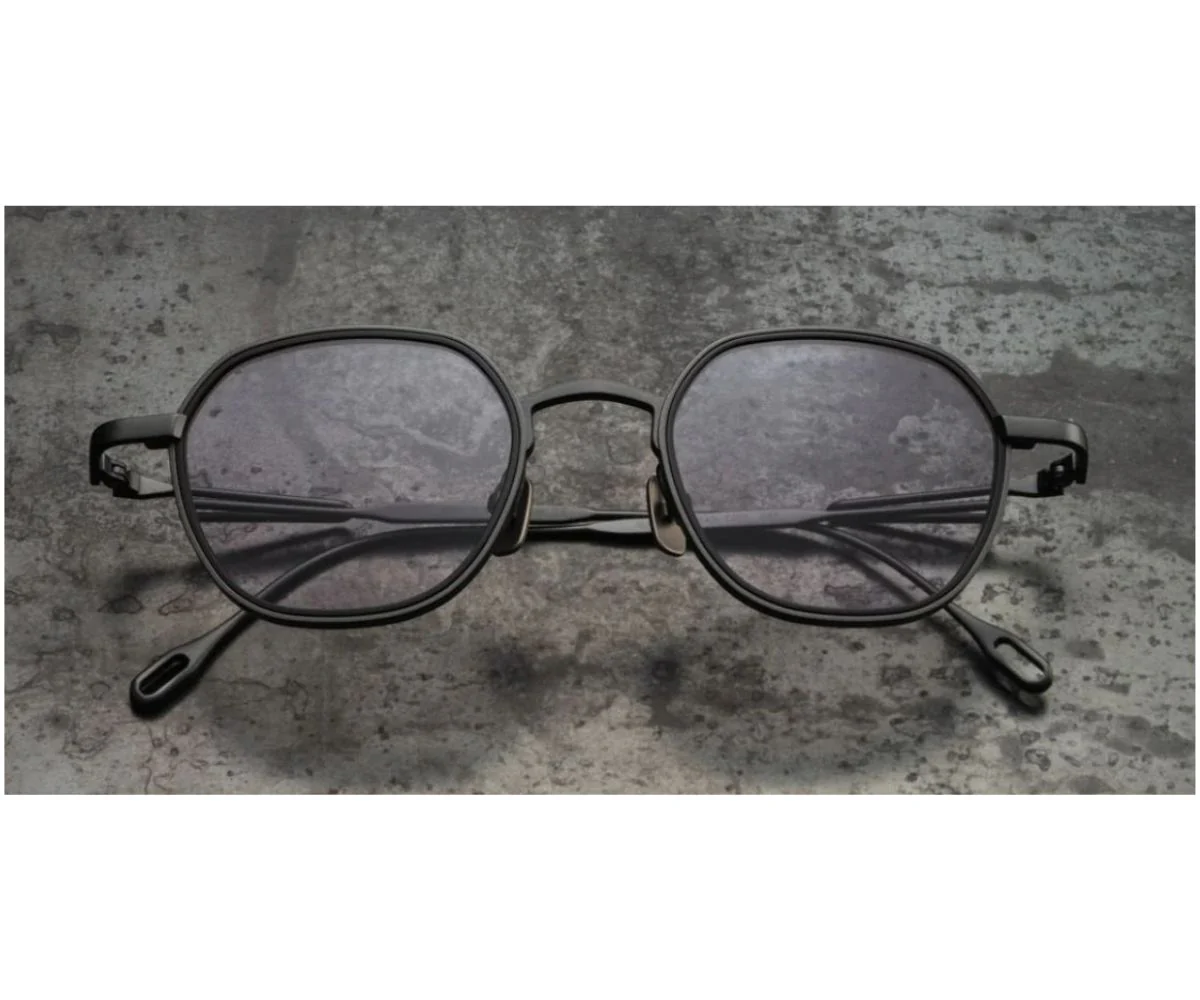 C005 GRAPHITE / GREY 47